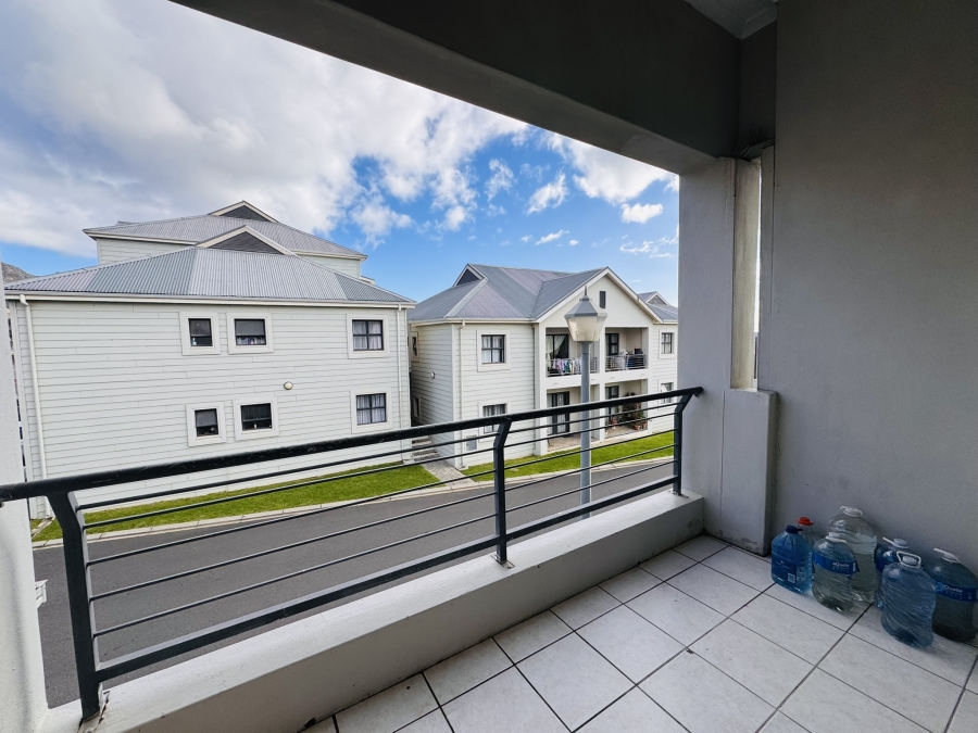 2 Bedroom Property for Sale in Admirals Park Western Cape